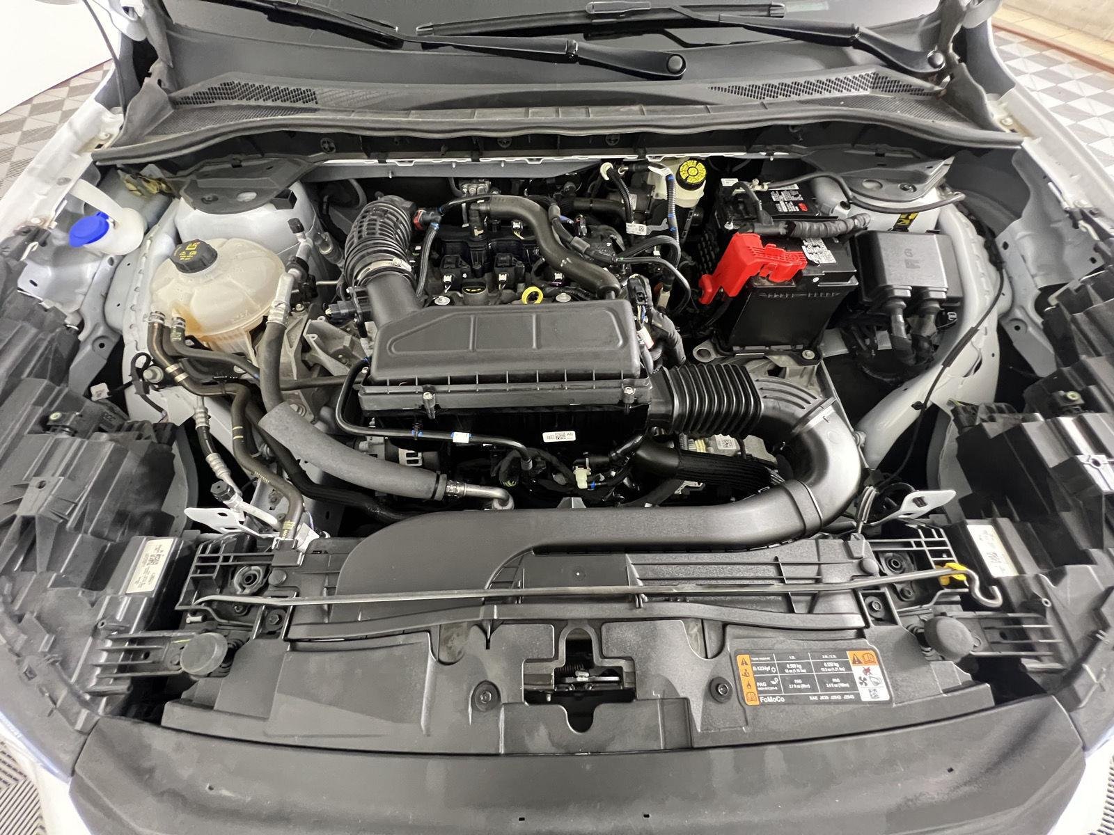 Used 2023 Oxford White Ford ST-Line image 23
