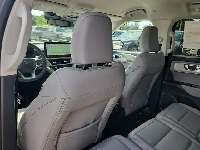 New 2026 Gray Metallic Ford Active image 13