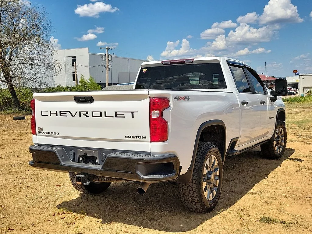 Used 2023 Summit White Chevrolet Custom image 4