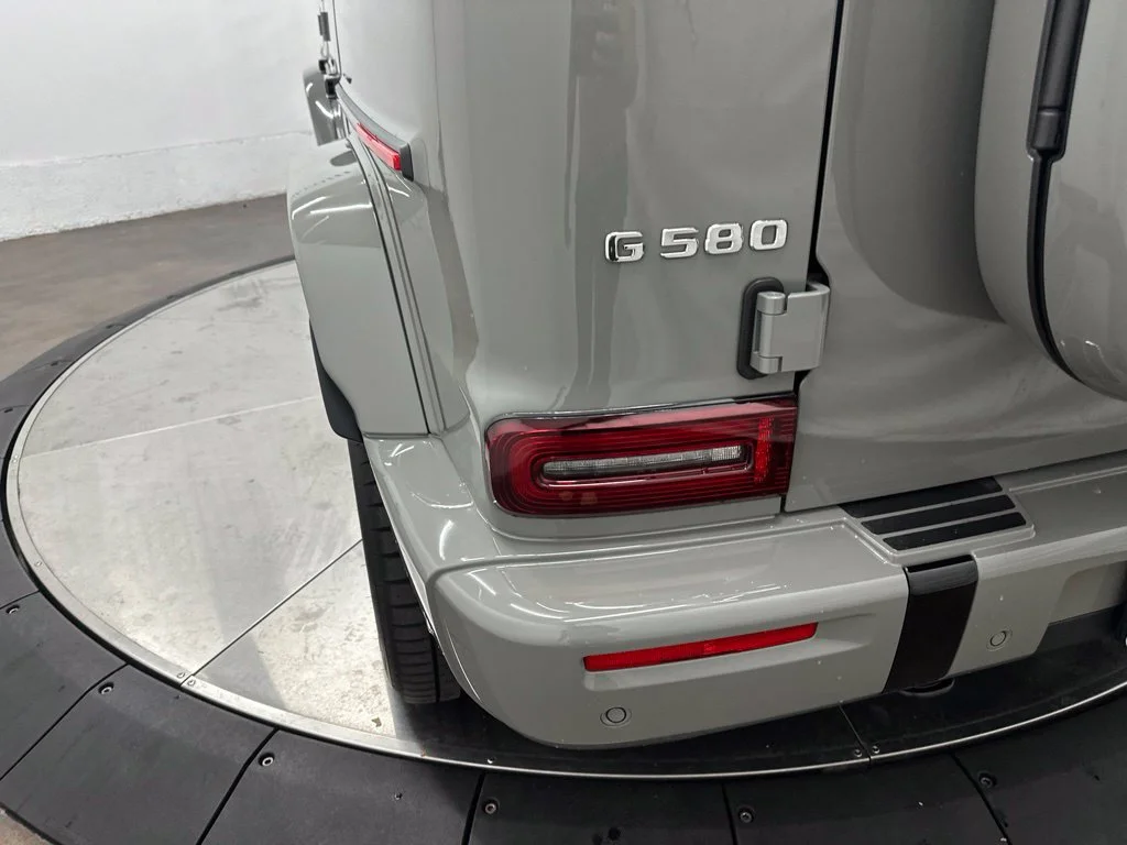 Certified Used 2025 Black Mercedes-Benz G 580 image 12