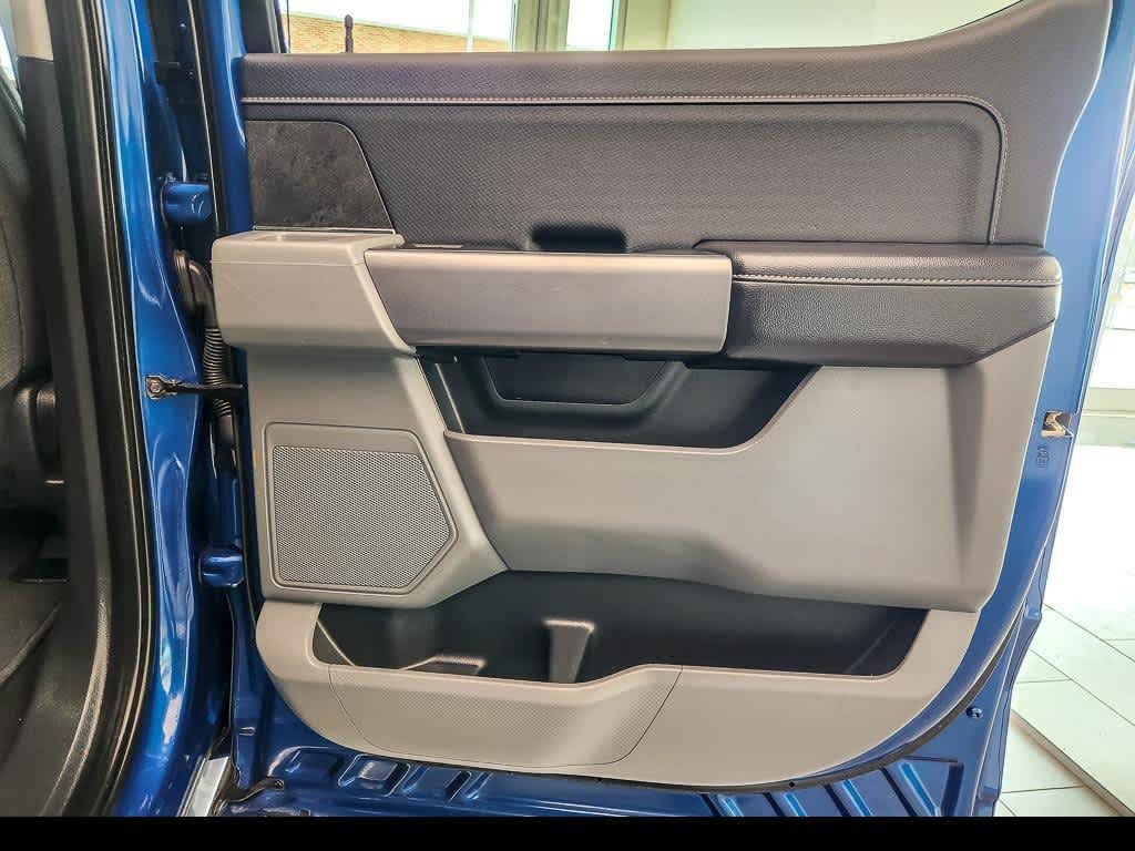 2025 Ford F-150 XLT - Photo 19