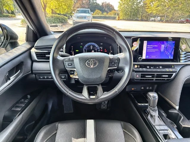 Used 2025 White Toyota SE image 14