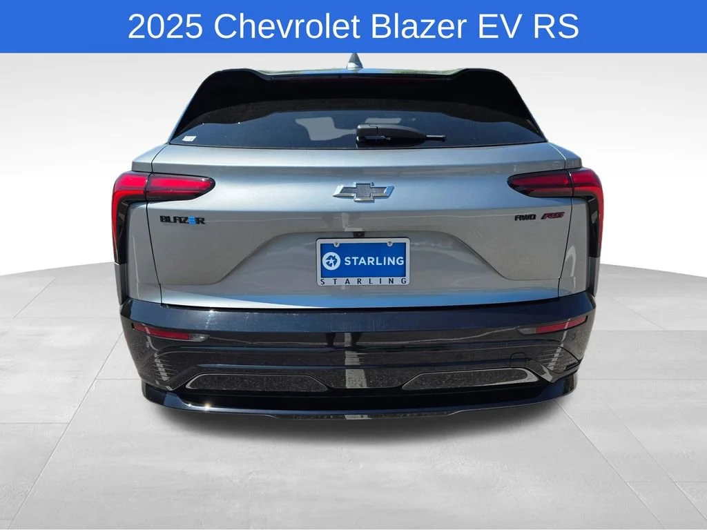 Used 2025 Sterling Gray Metallic Chevrolet RS image 8