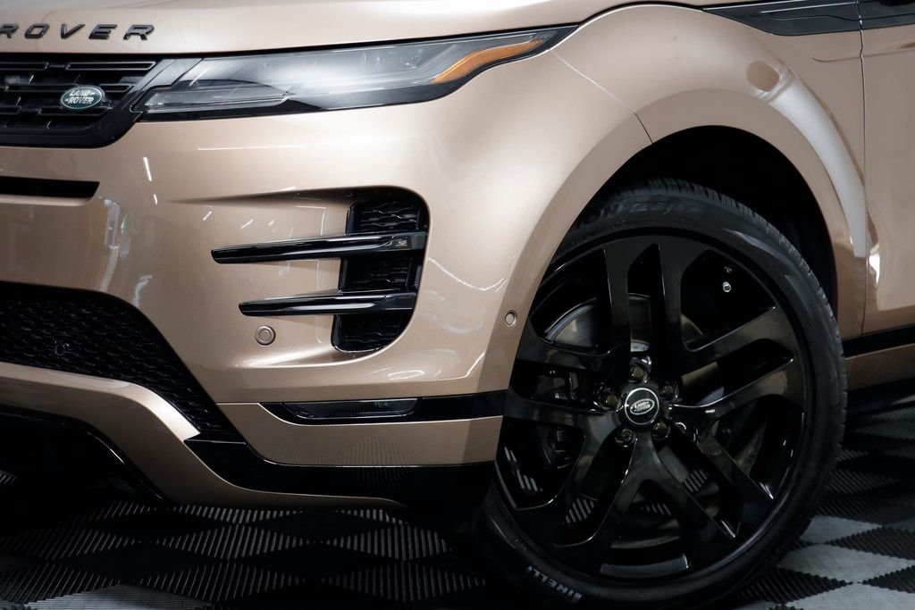 2026 Land Rover Range Rover Evoque Dynamic SE - Photo 4