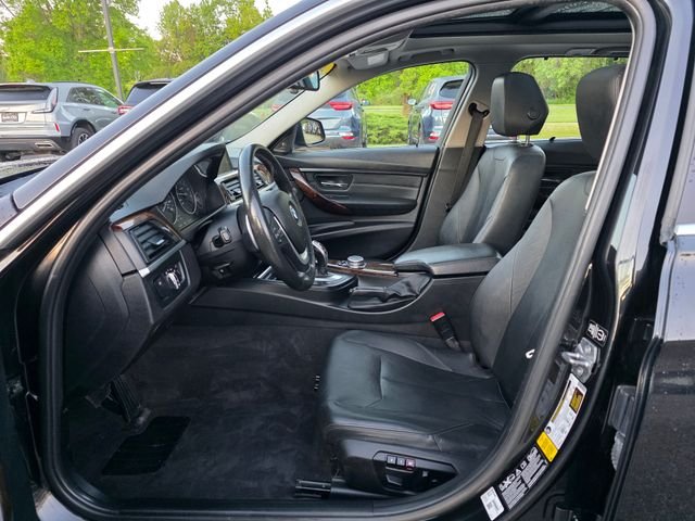 Used 2015 Black BMW 328i xDrive image 17