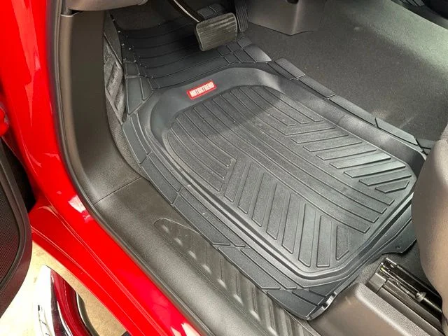 Used 2025 Red GMC Pro image 9