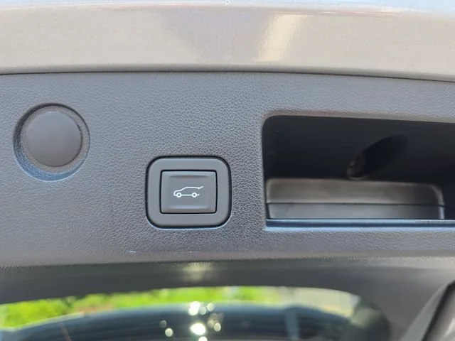 Used 2026 Sterling Gray Metallic Chevrolet LT image 17