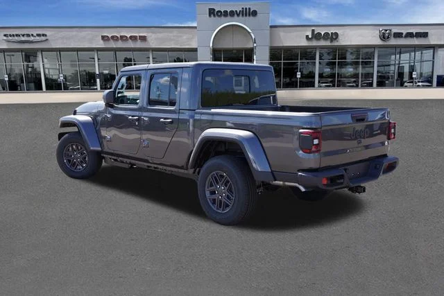 New 2026 Granite Crystal Metallic Clear-Coat Exterior Paint Jeep Sport S image 5