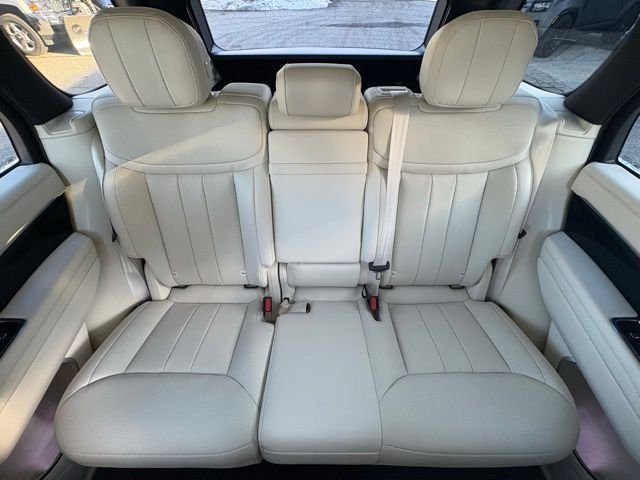 2025 Land Rover Range Rover SE - Photo 36