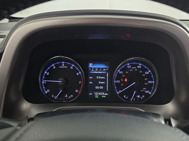 Used 2018 Blizzard Pearl Toyota Limited image 15