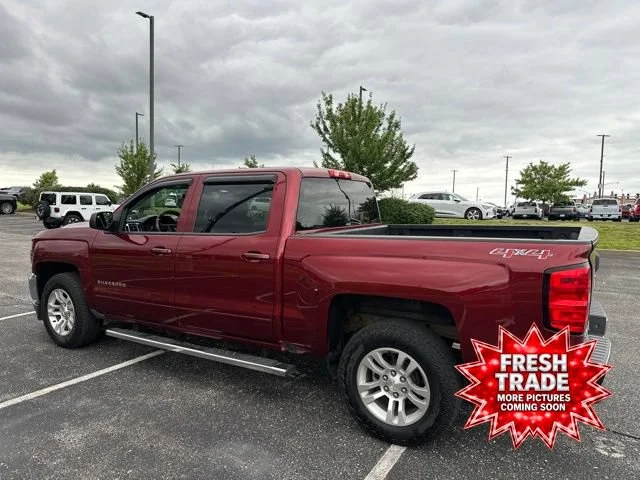 Used 2017 SIREN RED TINTCOAT Chevrolet LT image 5