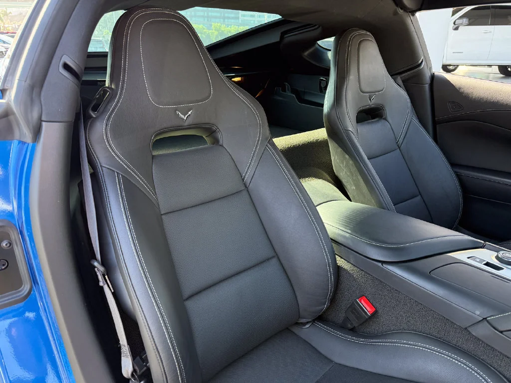 Used 2016 LAGUNA BLUE METALLIC TINTCOAT Chevrolet 2LT image 20