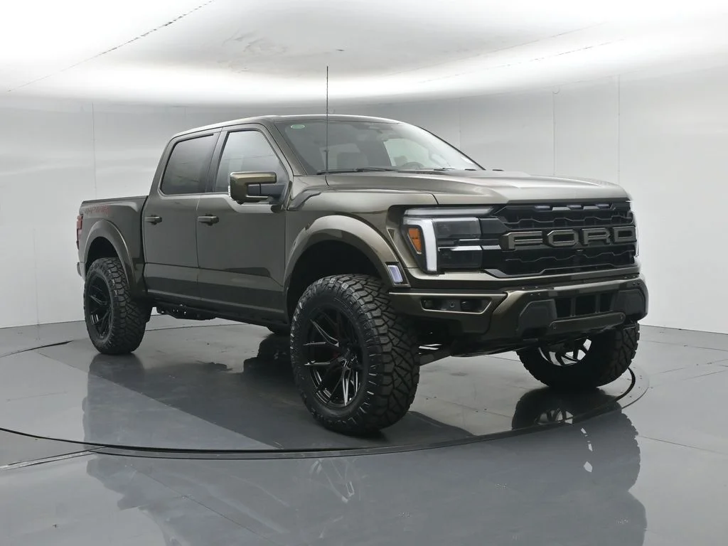 New 2026 Shelter Green Ford Raptor image 58