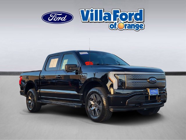 Certified Used 2023 Agate Black Metallic Ford XLT image 1