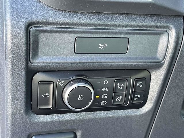New 2026 Carbonized Gray Metallic Ford XLT image 13