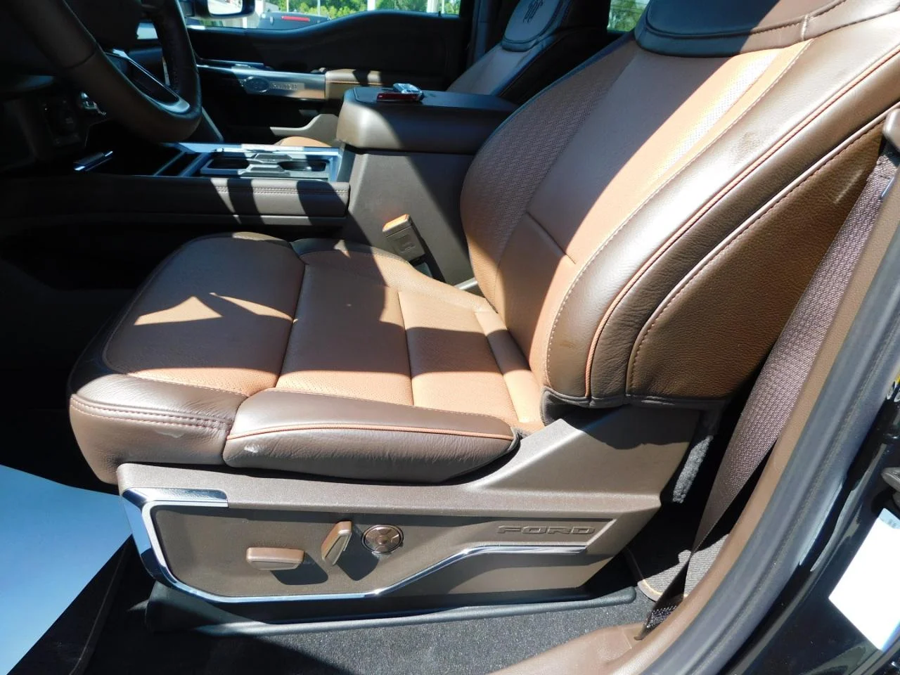 2025 Ford F-350 Super Duty King Ranch - Photo 36