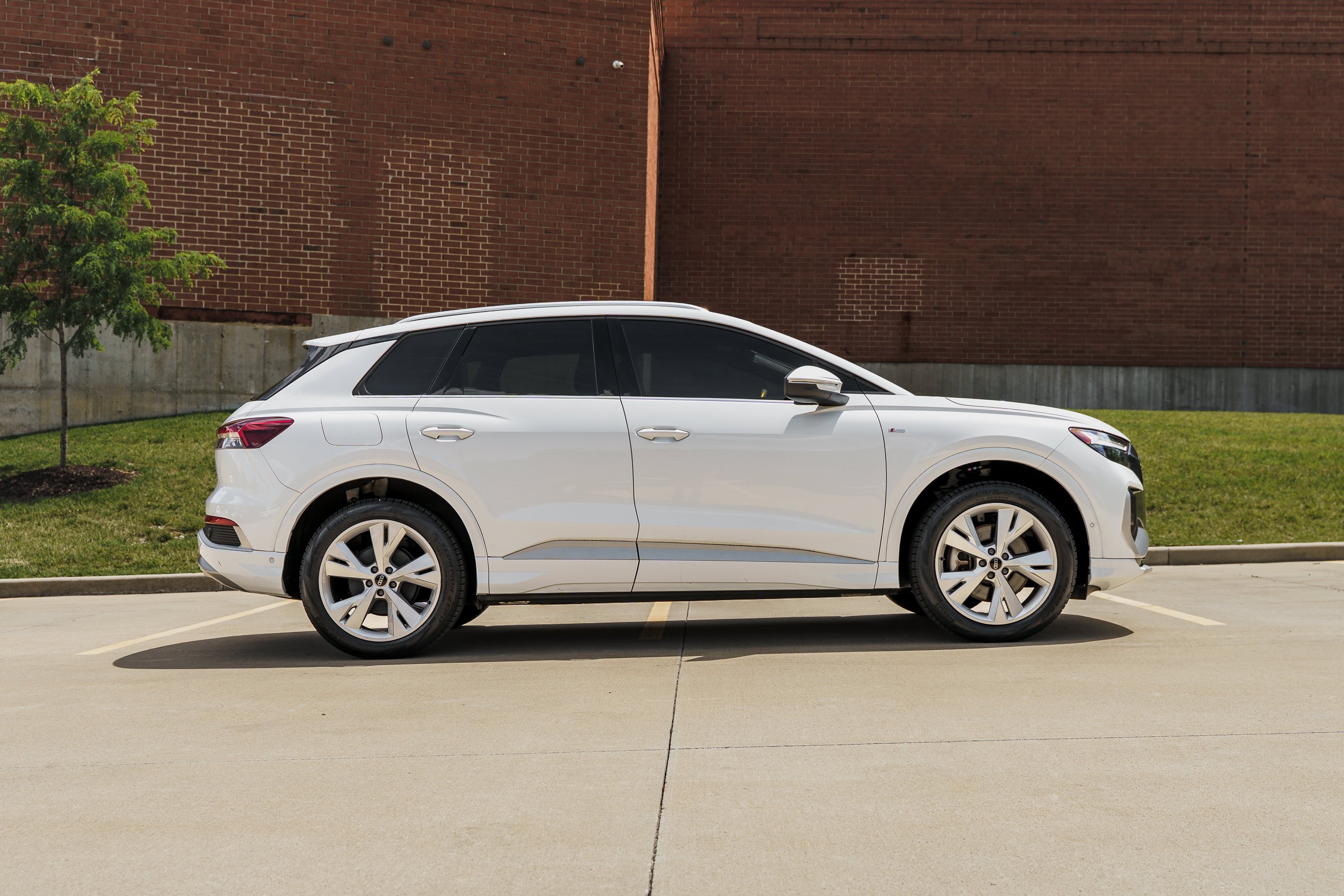 Used 2023 Glacier White Metallic Audi Premium Plus image 3