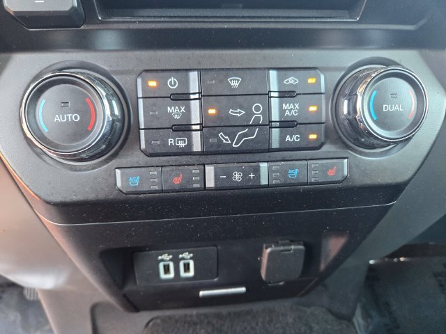 Used 2017 Red Ford Lariat image 15