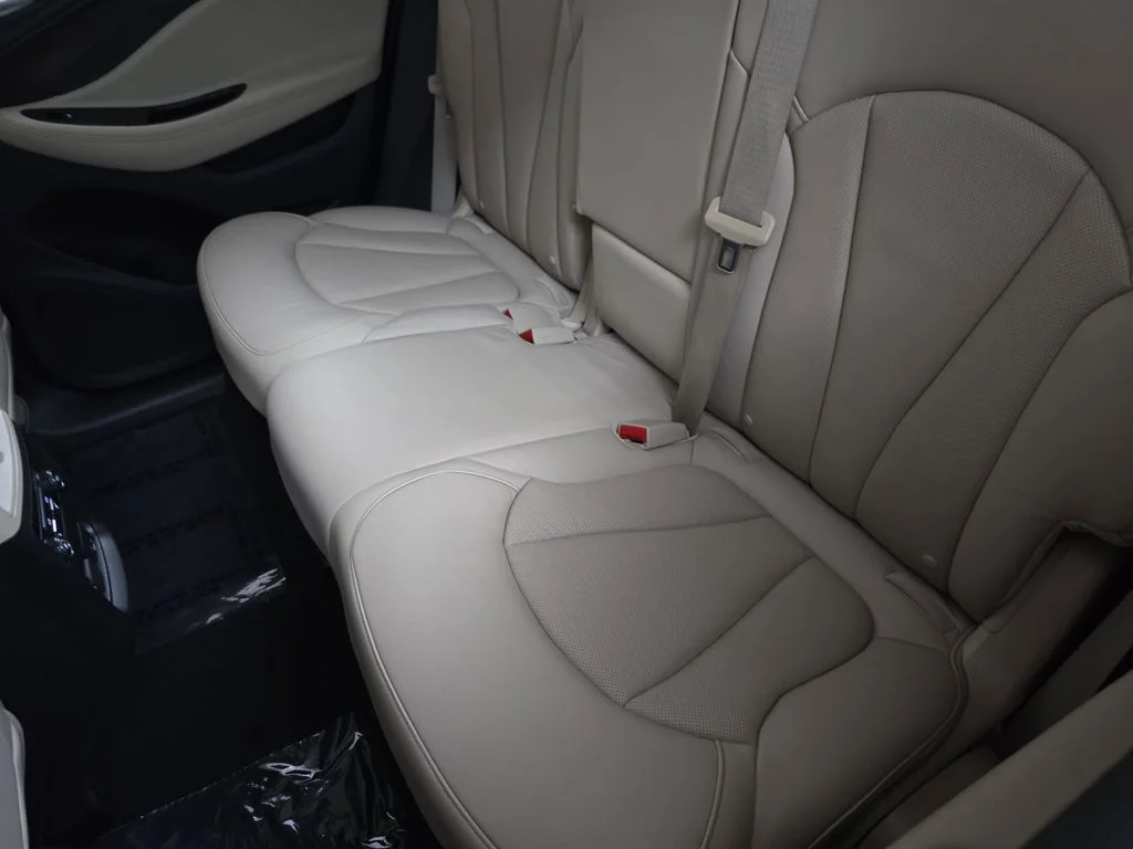Used 2019 Gray Buick Premium I image 17