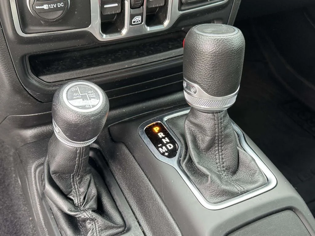 Used 2023 White Jeep Sport S image 20
