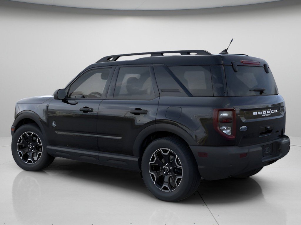 New 2026 Shadow Black Ford Outer Banks image 4