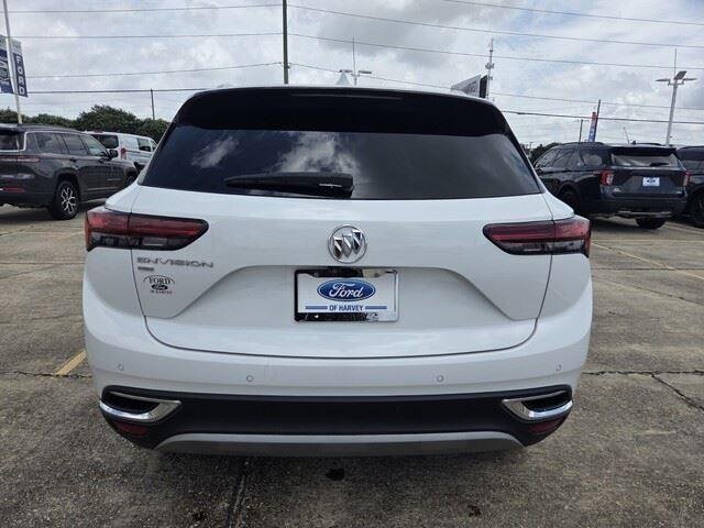 Used 2023 Summit White Buick Preferred image 4