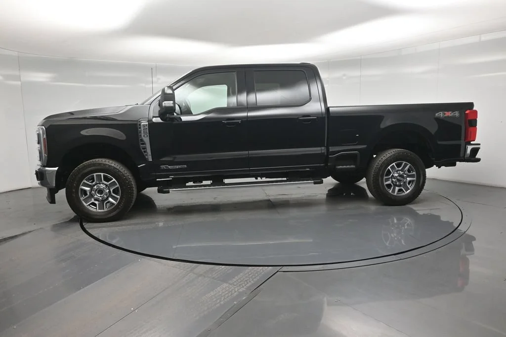 Certified Used 2025 Black Ford Lariat image 28
