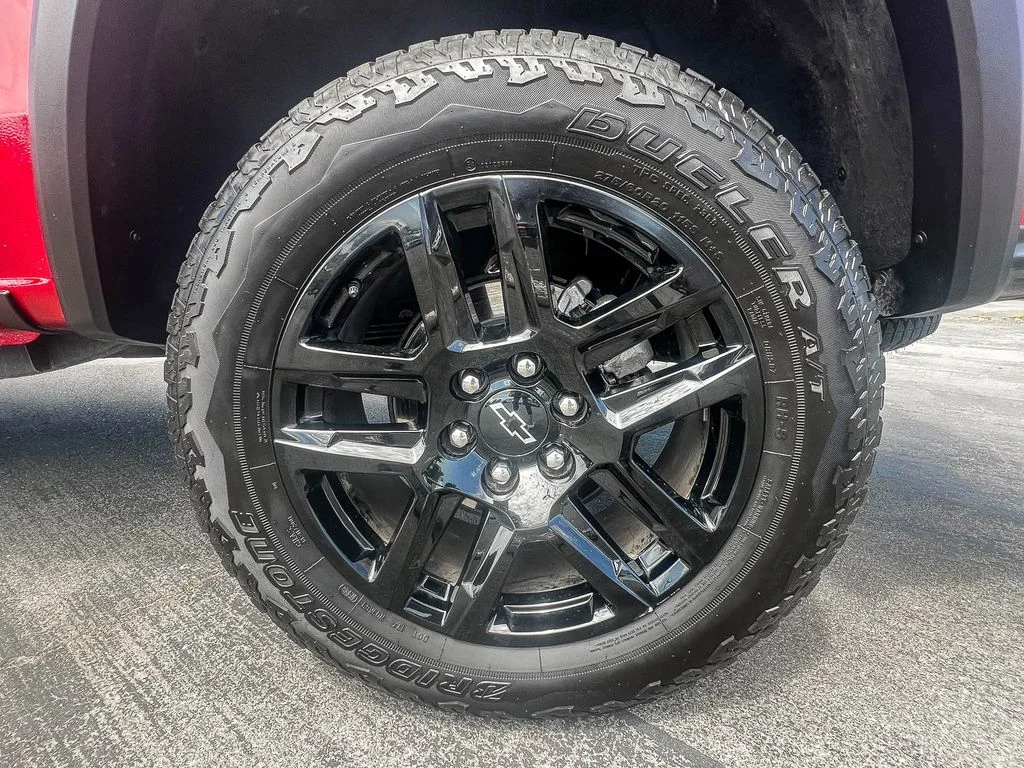 Used 2025 Red Chevrolet Trail Boss image 9
