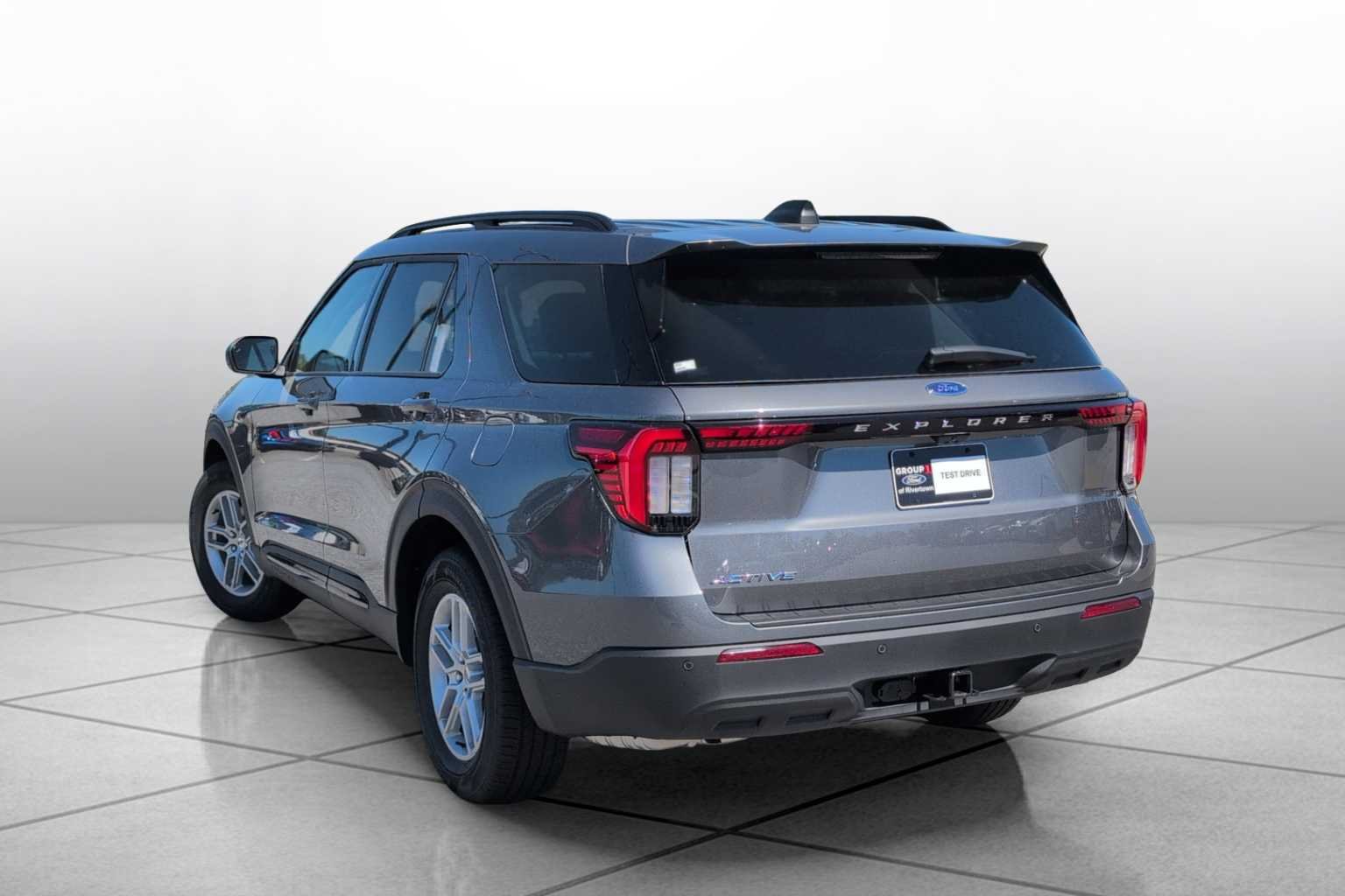 New 2026 Carbonized Gray Metallic Ford Active w/200A Pkg image 13