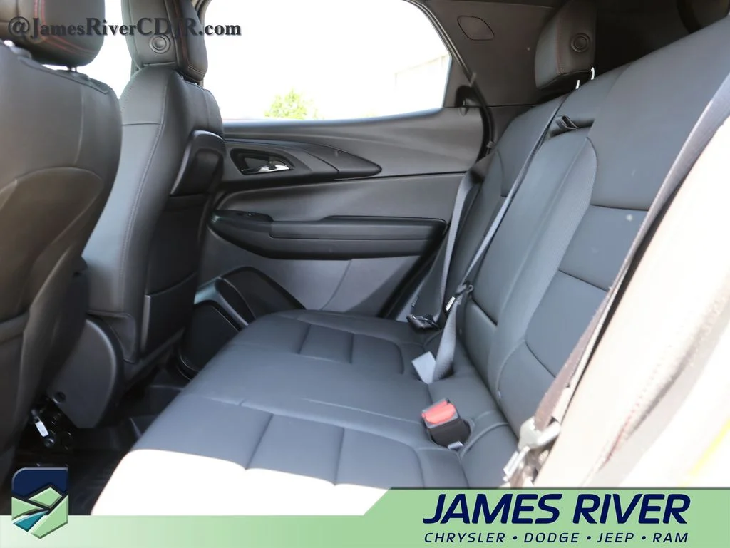 Used 2025 Yellow Chevrolet RS image 17