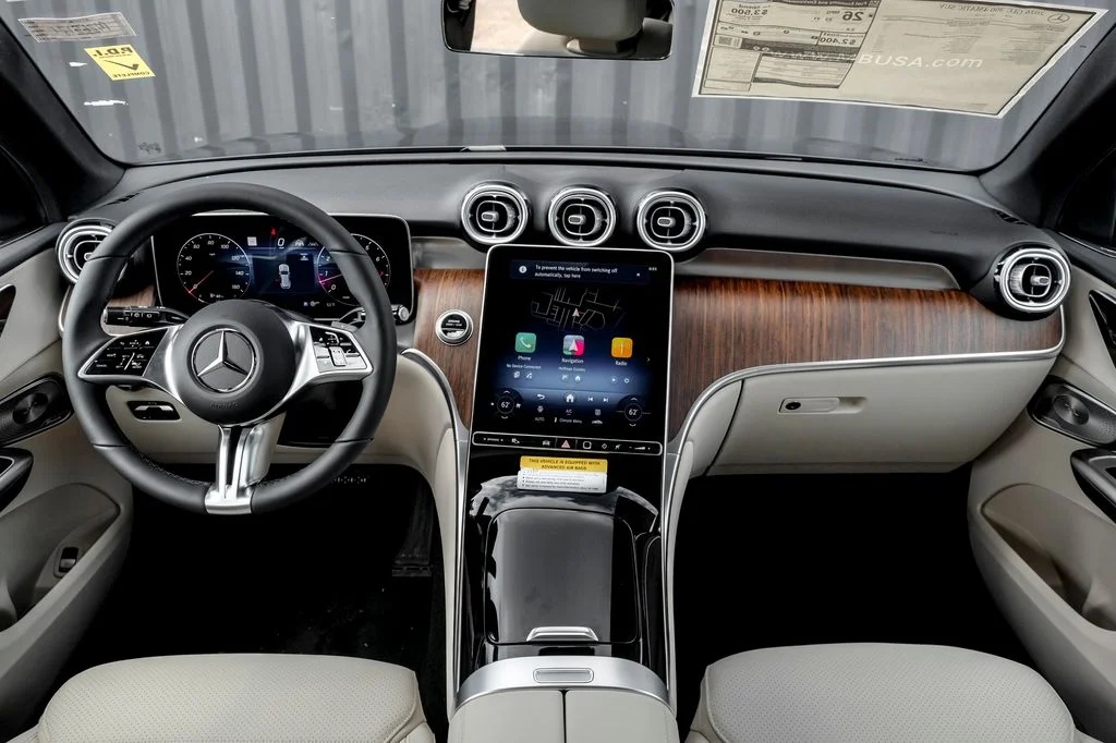 New 2026 Graphite Grey Metallic Mercedes-Benz GLC 300 image 19