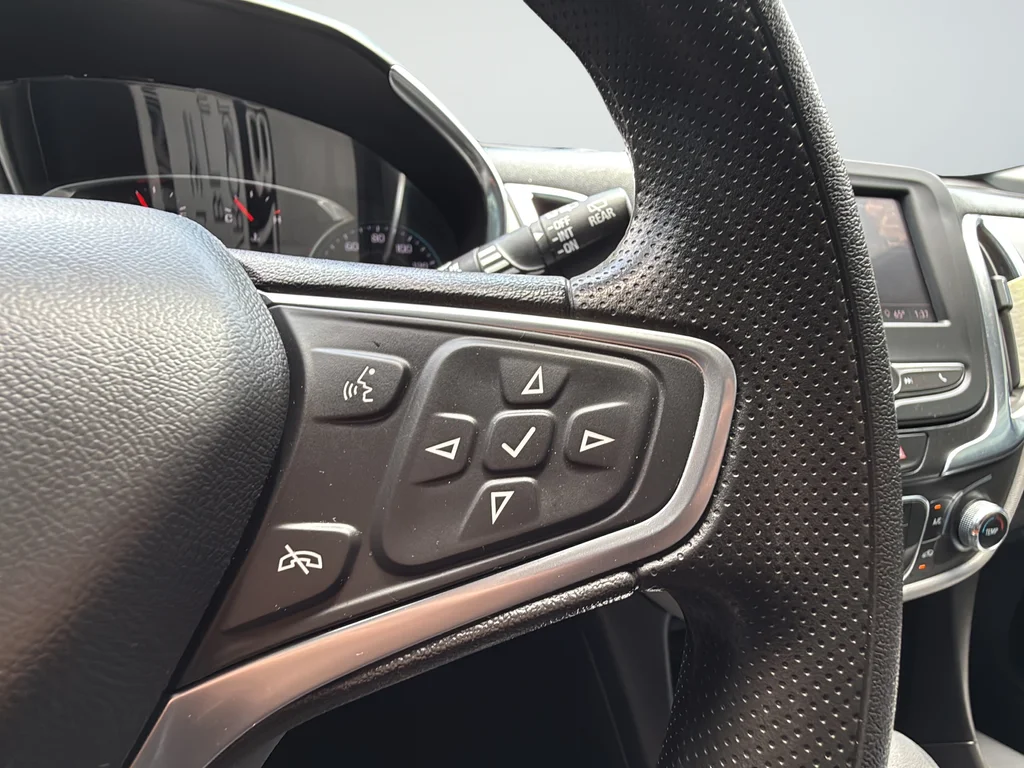 Used 2023 Blue Chevrolet LT image 17