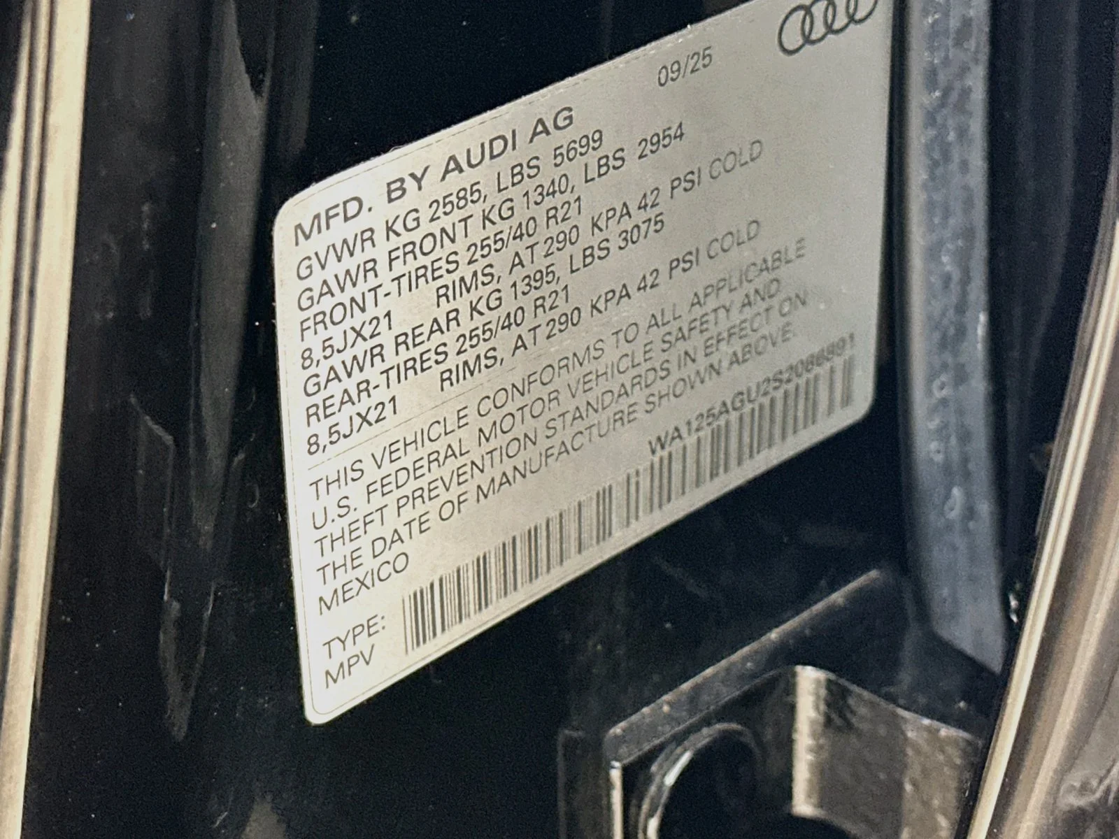 Used 2025 Black Audi  image 48