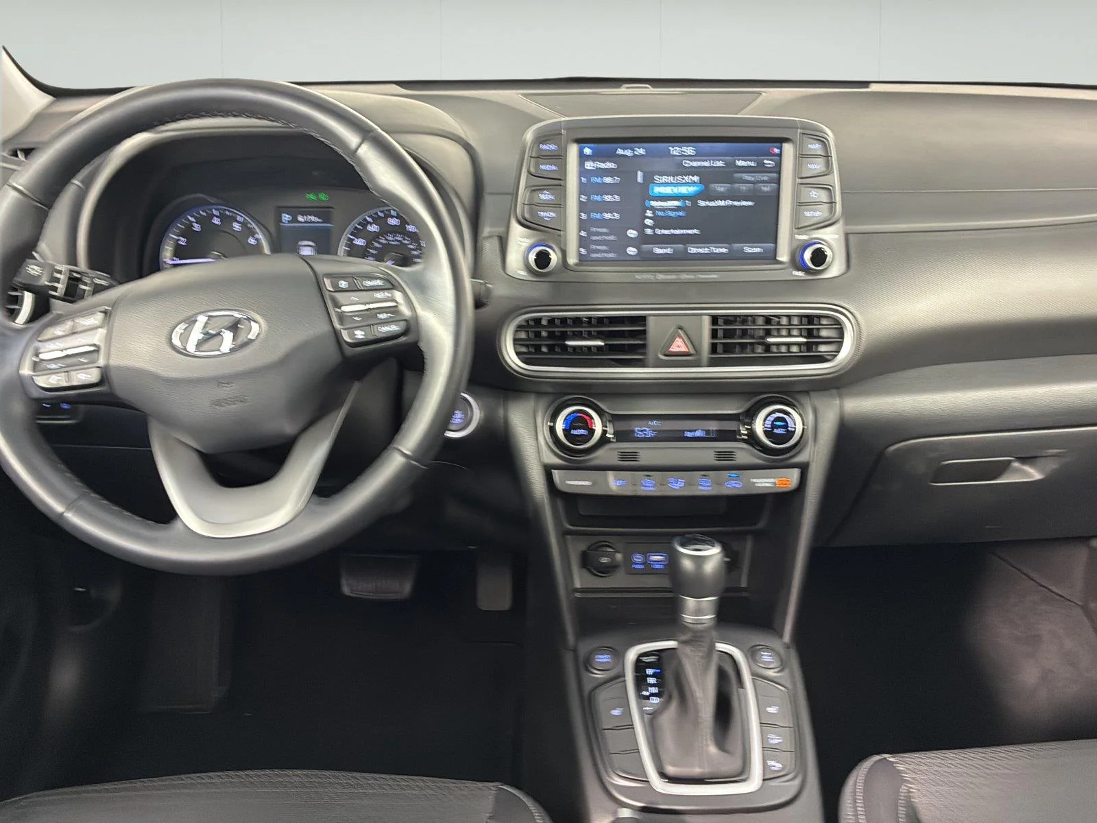 Used 2020 Surf Blue Hyundai Ultimate image 11
