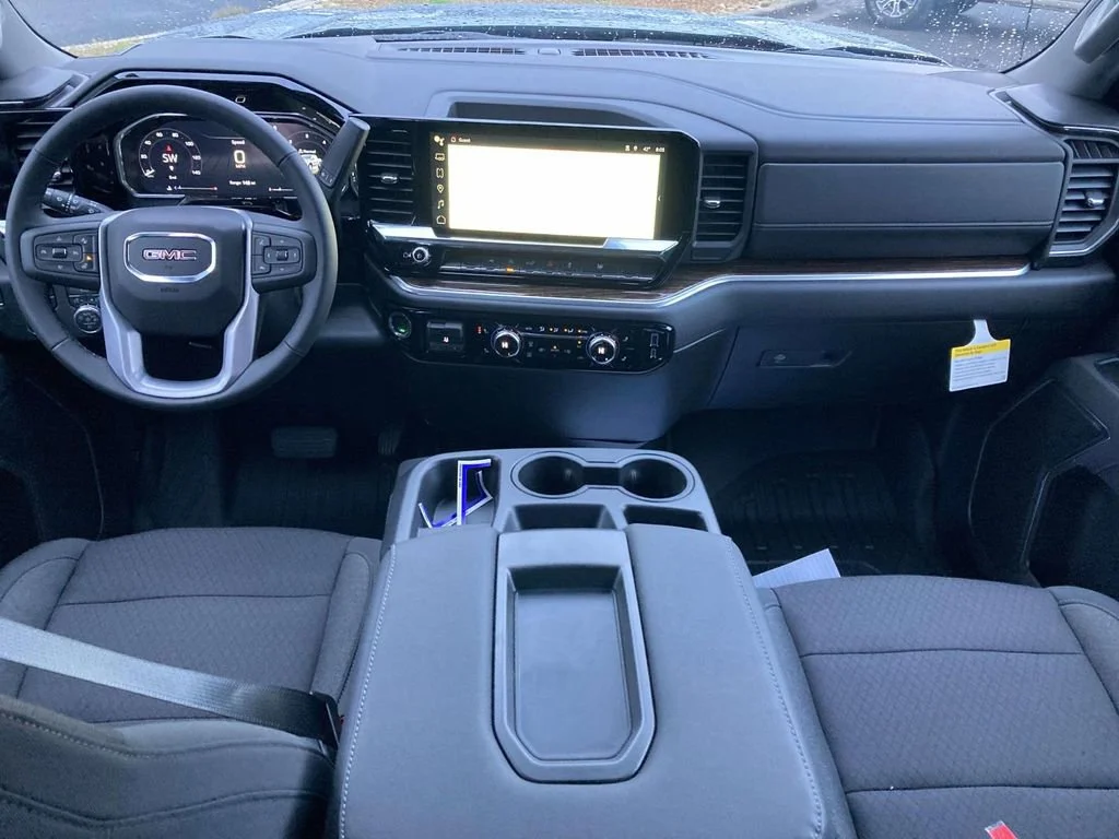 New 2026 Sterling Metallic GMC Elevation image 13