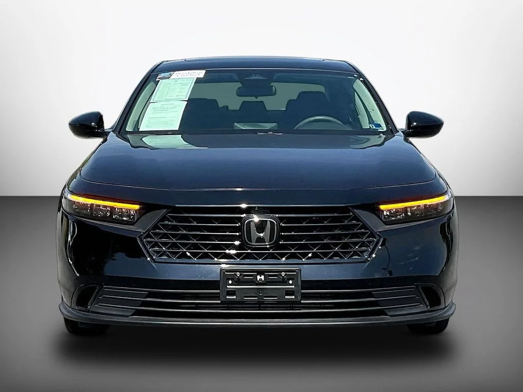2025 Honda Accord SE - Photo 36