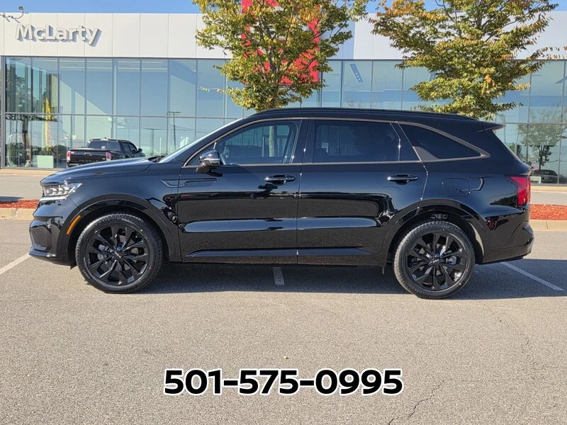 Used 2023 Ebony Black KIA SX FWD image 2