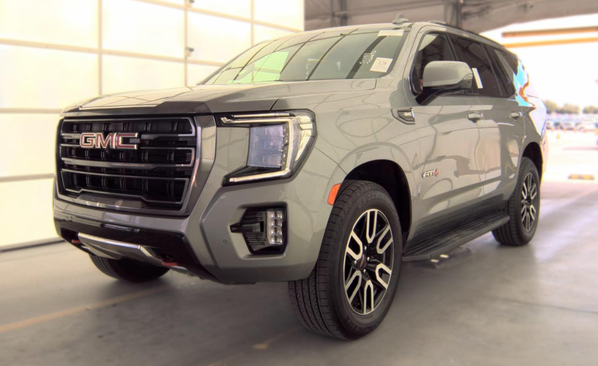 Used 2024 Silver GMC AT4 image 18