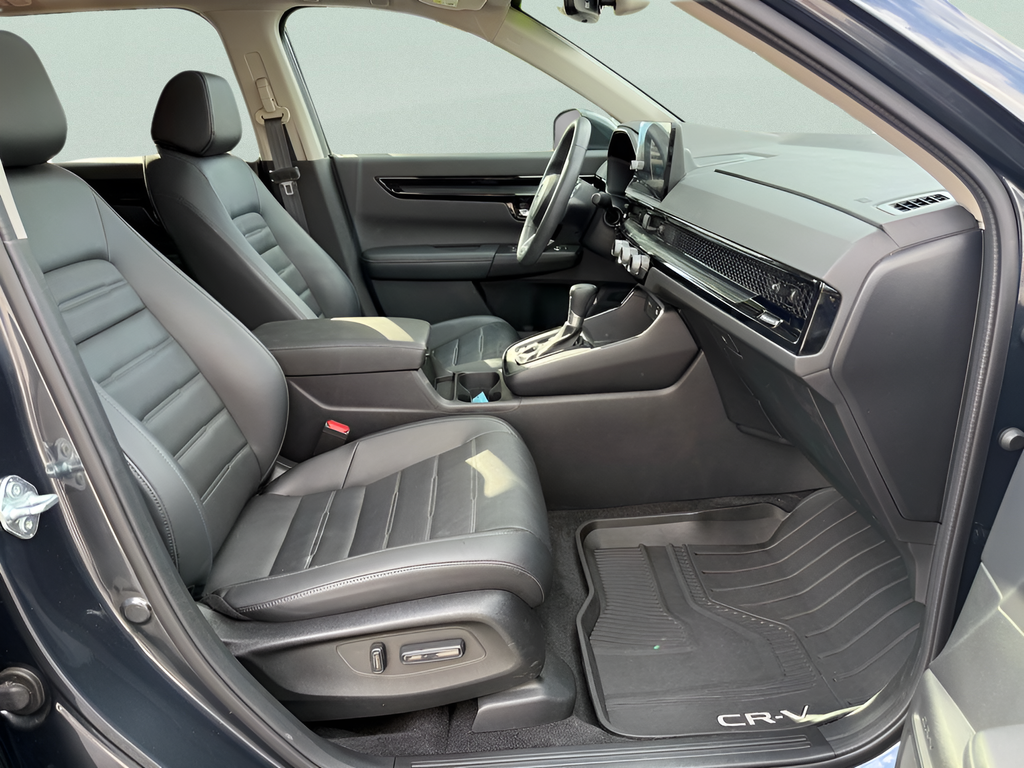 Used 2024 Gray Honda EX-L image 13