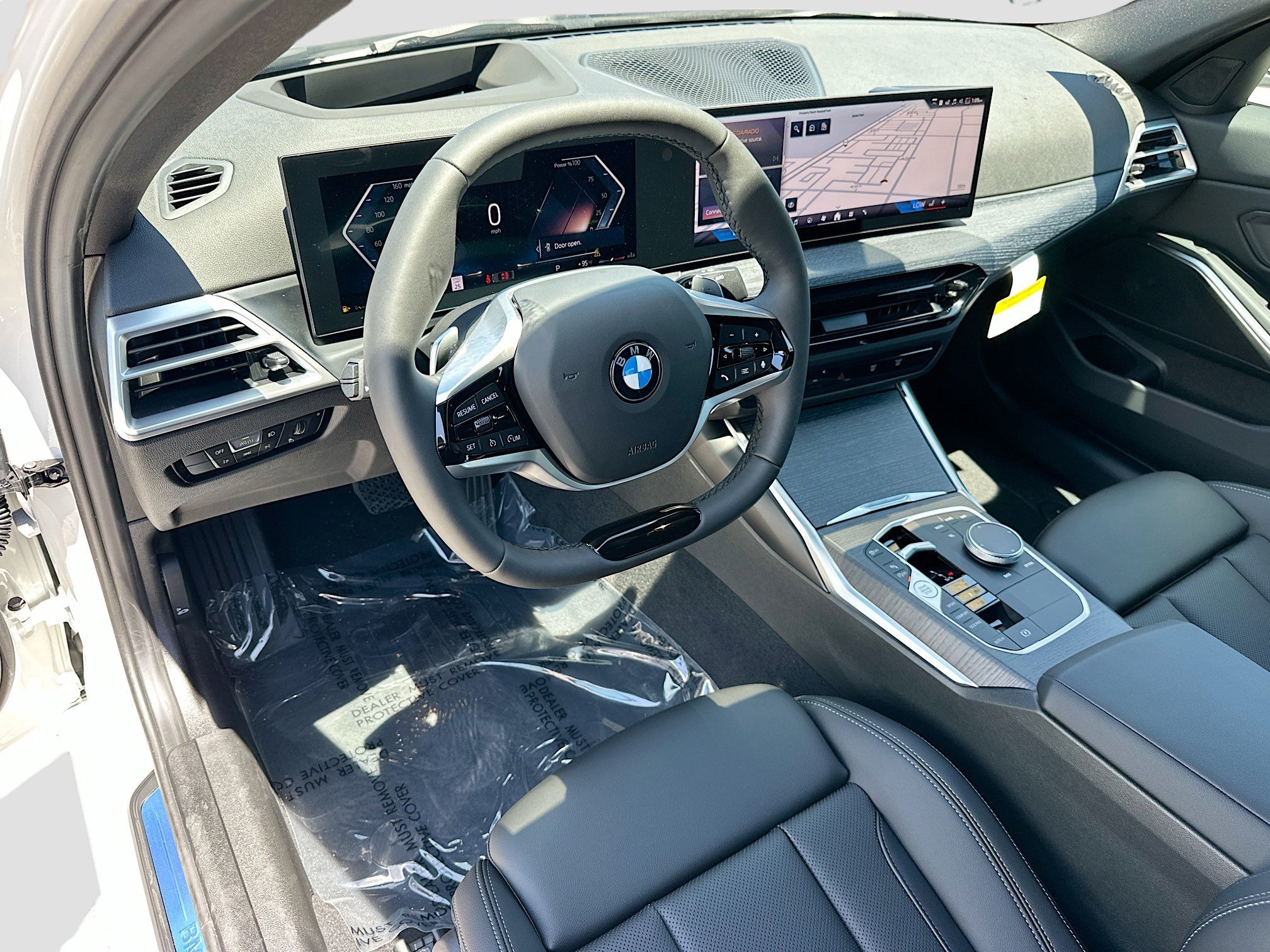 2025 BMW 3 Series 330i - Photo 9