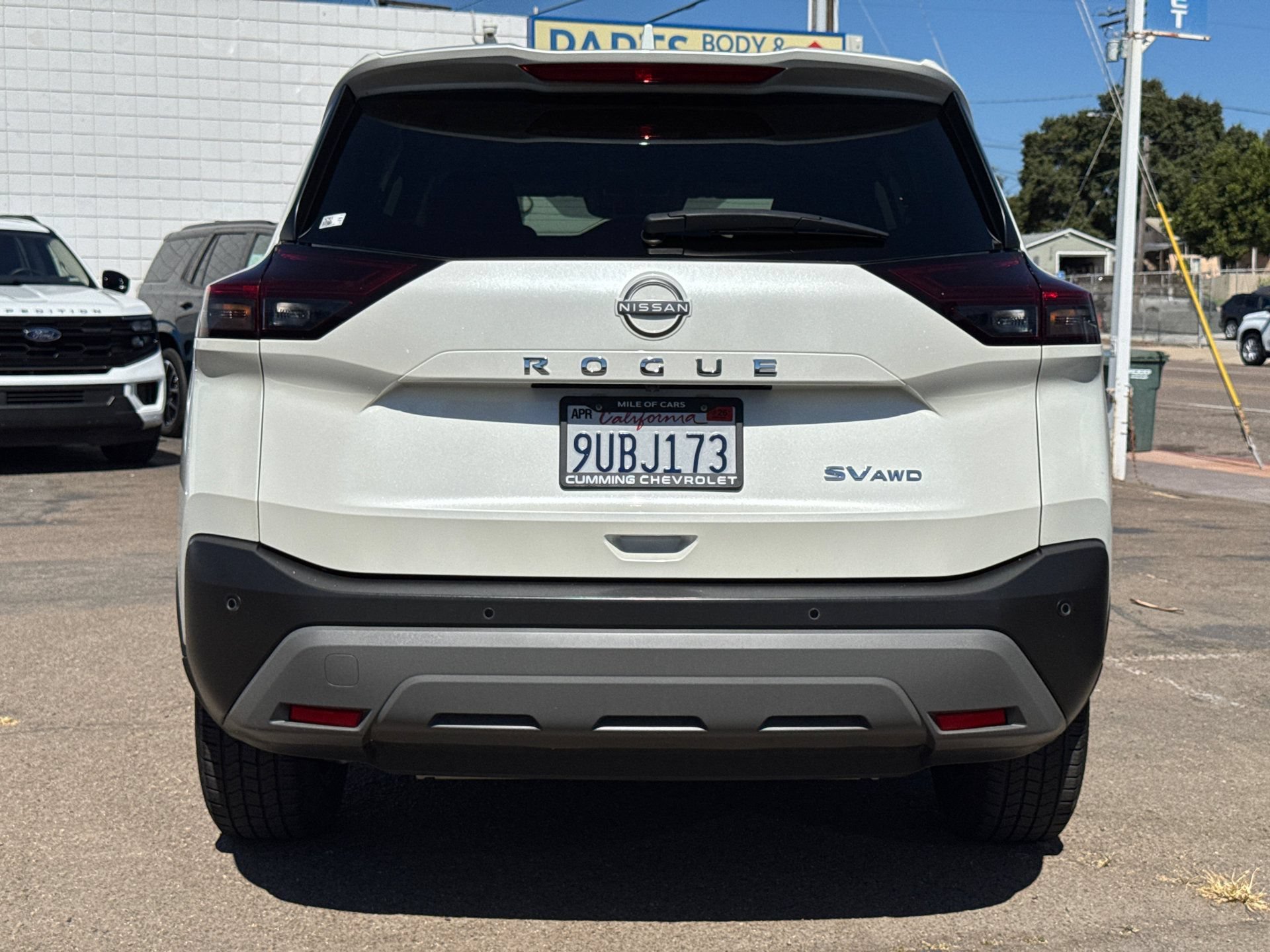 2023 Nissan Rogue SV - Photo 8