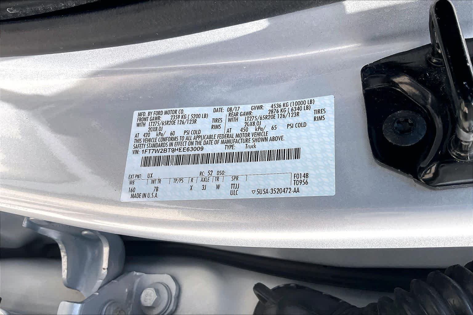 Used 2017 Ingot Silver Ford Platinum image 33