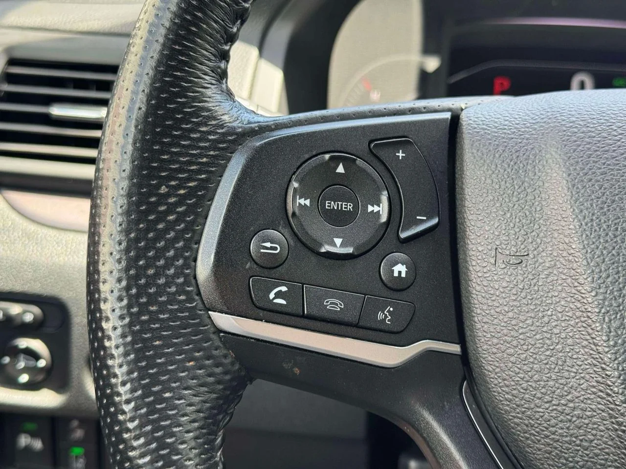 2023 Honda Passport EX-L - Photo 28