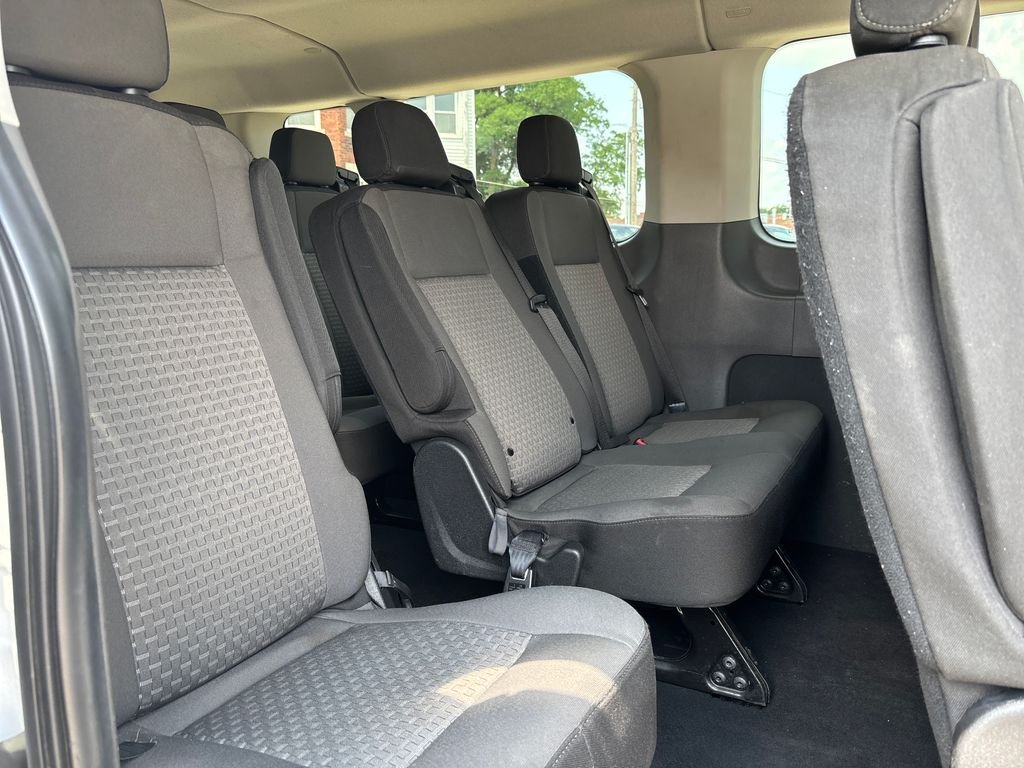 2023 Ford Transit Passenger Van XLT - Photo 13