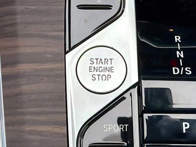 New 2026 Brooklyn Grey Metallic BMW sDrive40i image 37