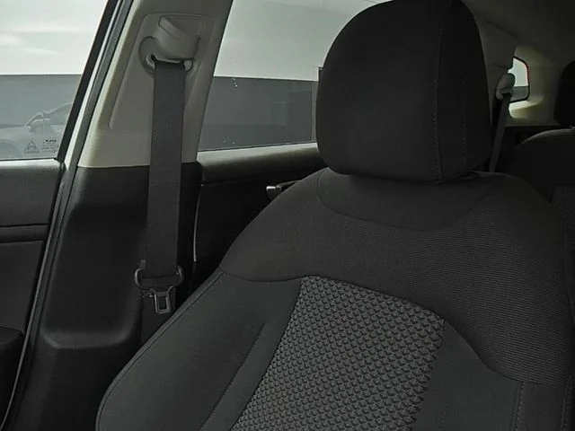 Used 2023 White Kia LX image 39