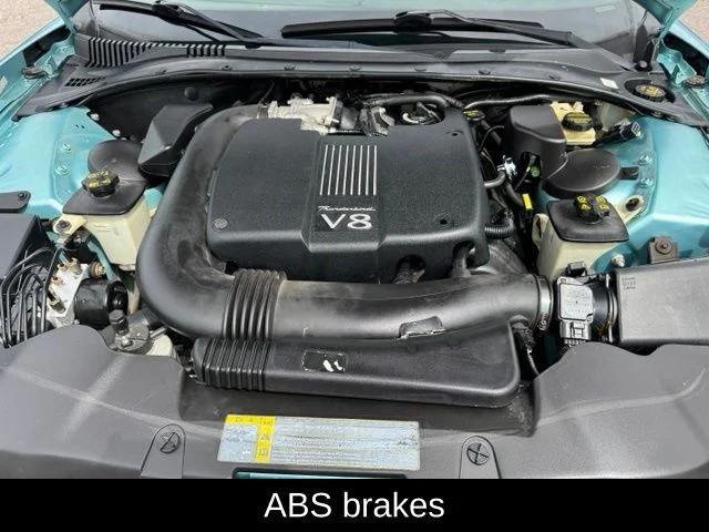 Used 2002 Green Ford Base image 22