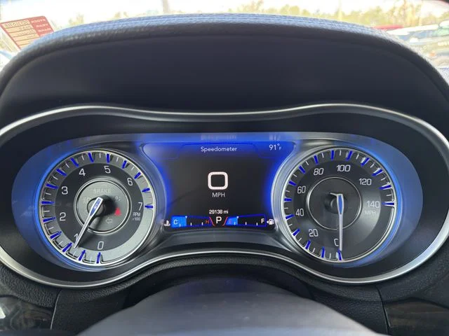 Used 2022 White Chrysler Touring image 31