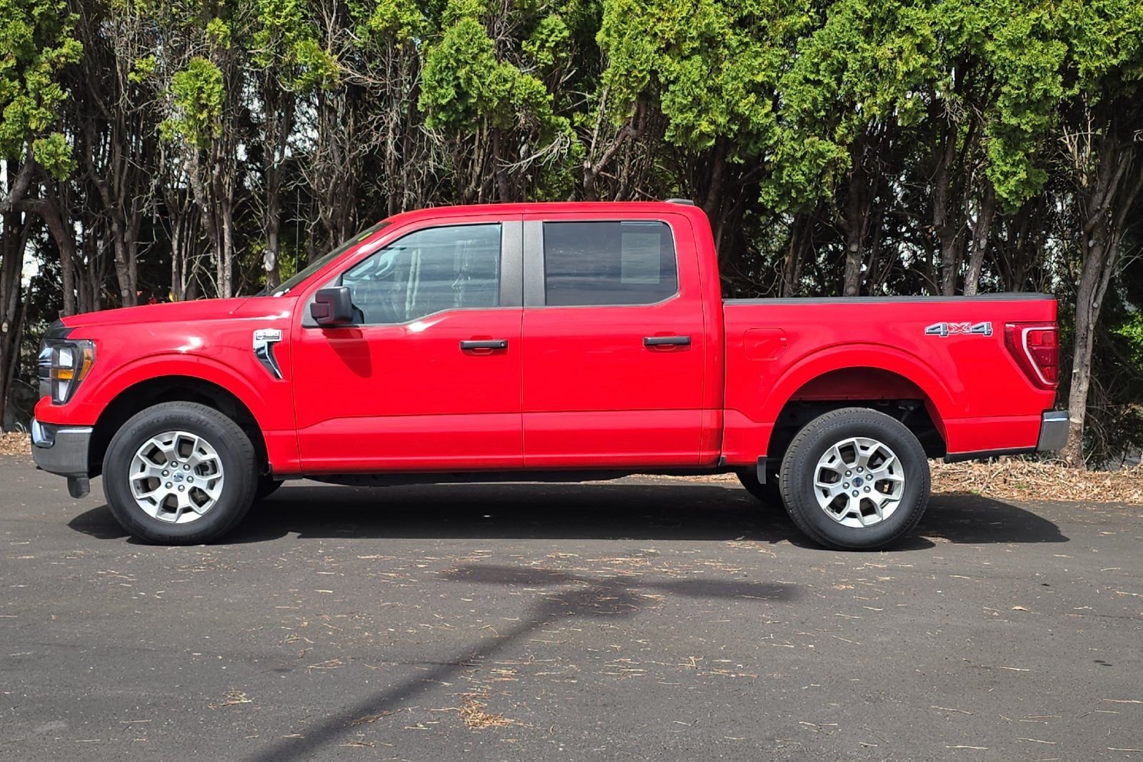 2023 Ford F-150 XLT - Photo 7