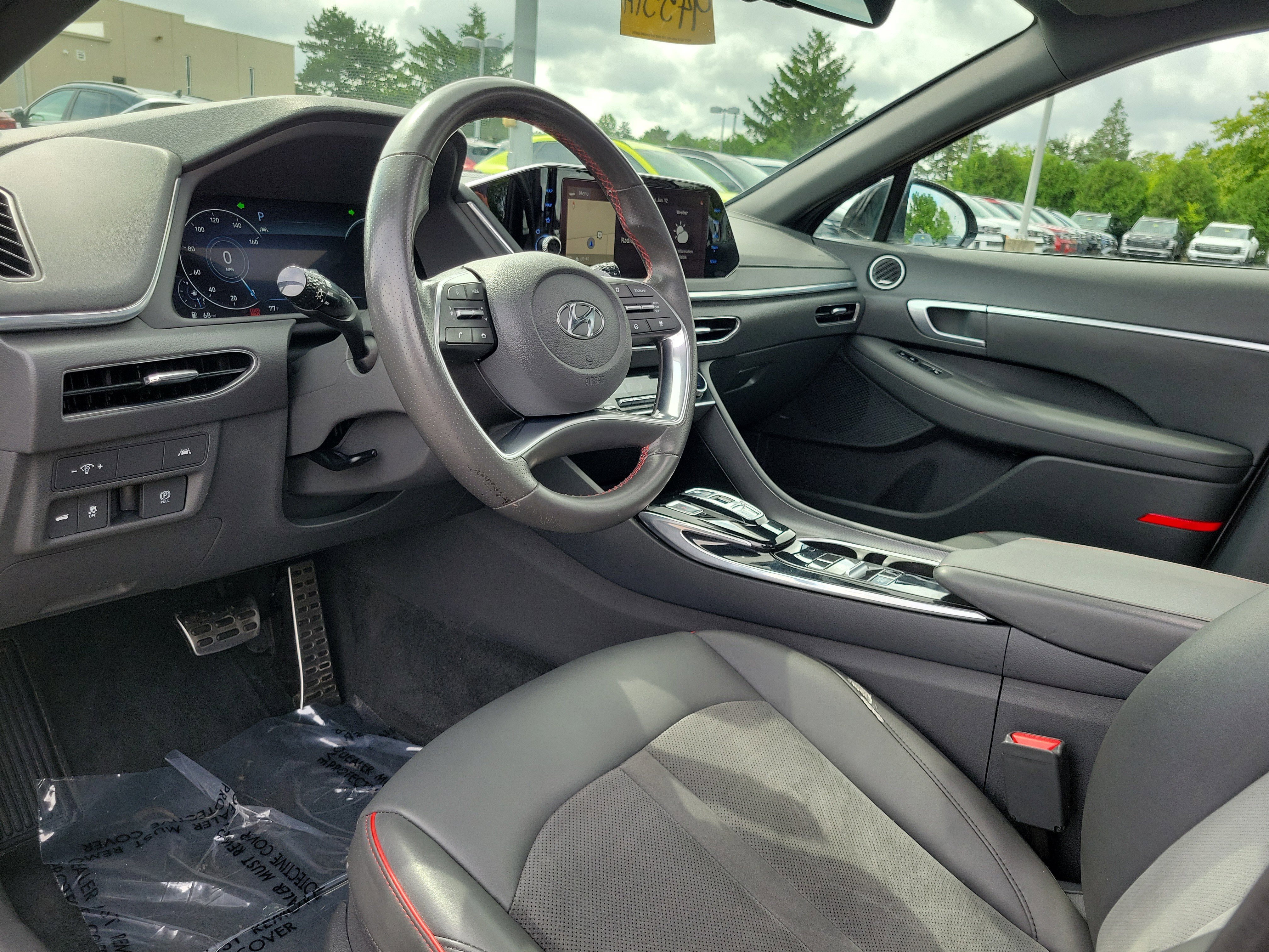 Used 2021 Hampton Gray Hyundai SEL Plus image 19